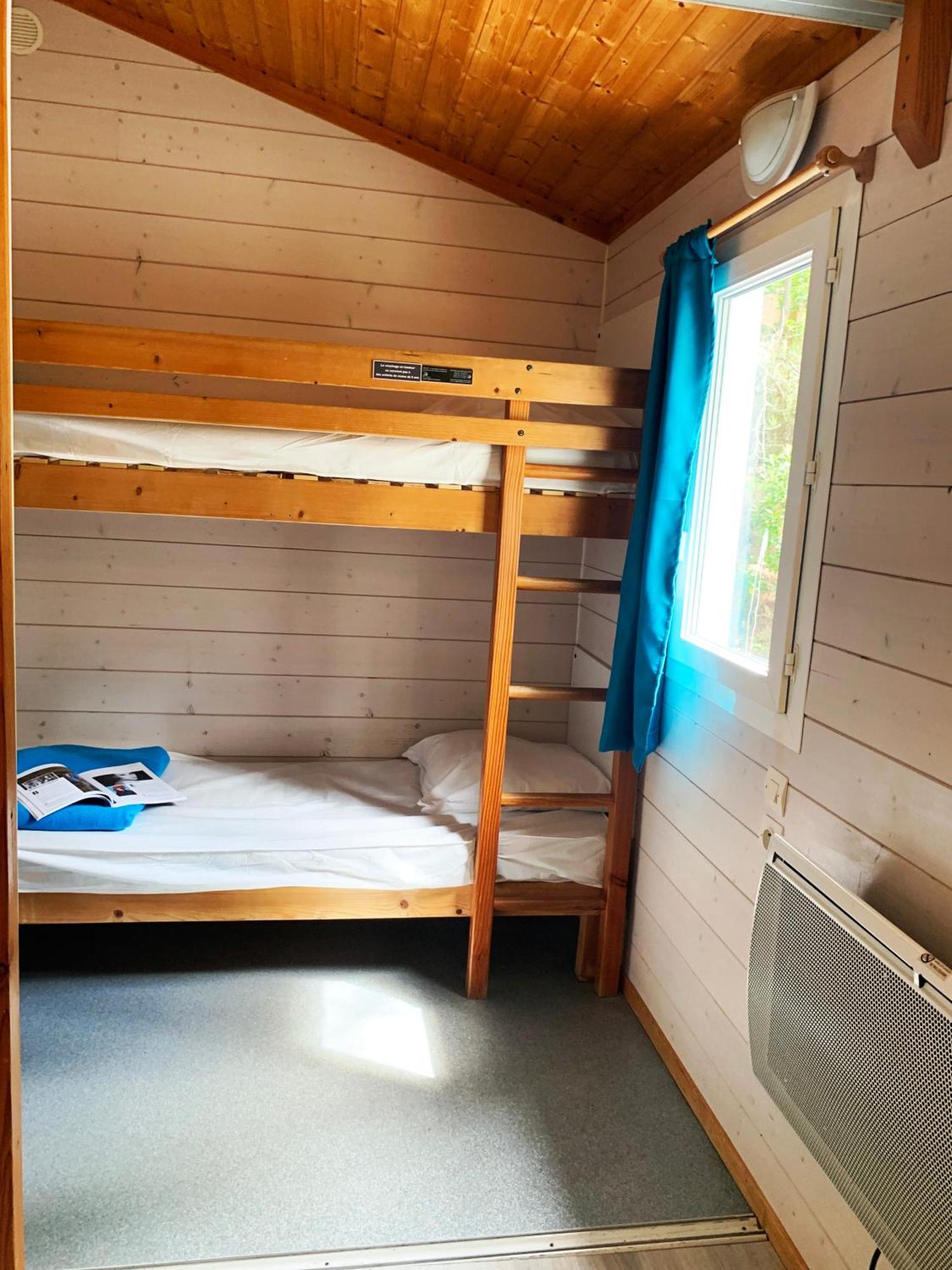 Village De Chalets Joyeuse Habitación foto
